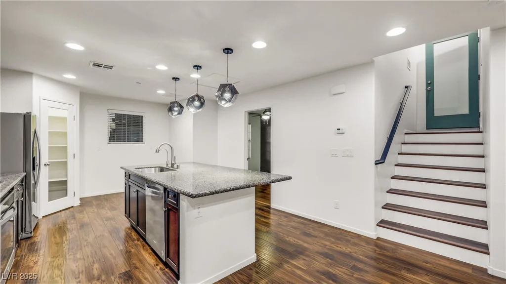 382 Gracious, Henderson, NV 89011