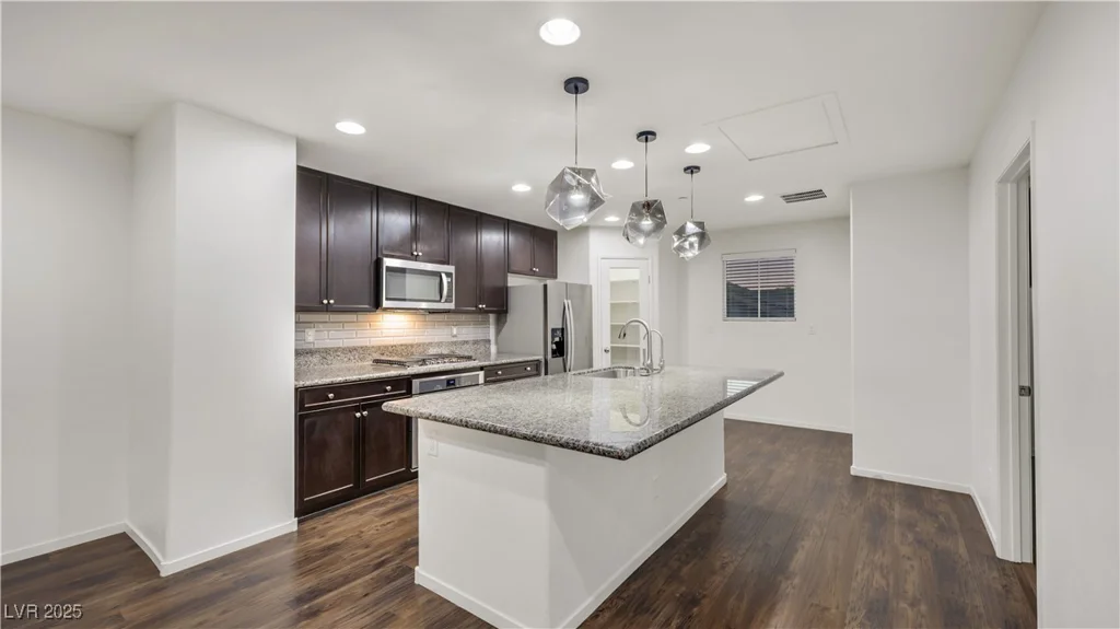 382 Gracious, Henderson, NV 89011