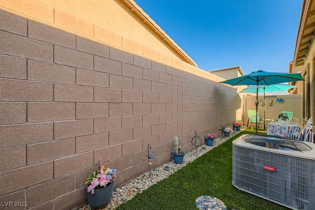 7541 Garnet Moon, North Las Vegas, NV 89084