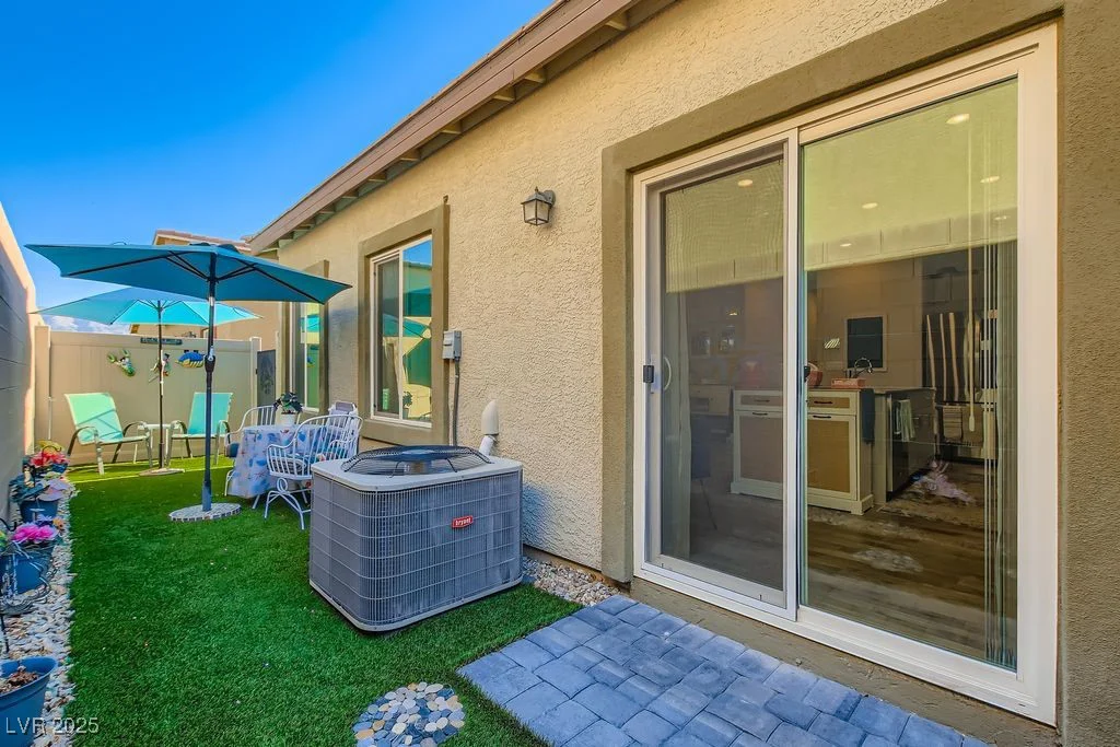 7541 Garnet Moon, North Las Vegas, NV 89084