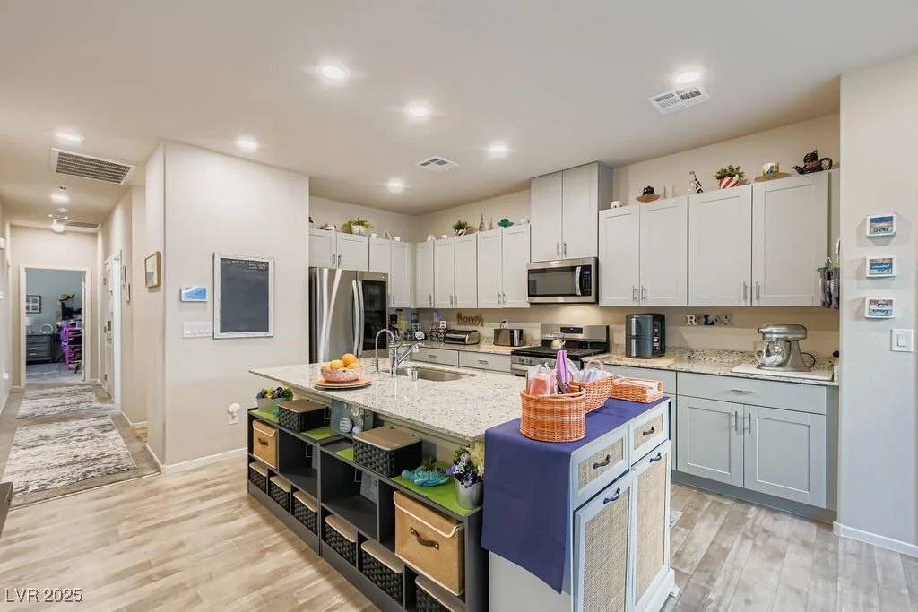 7541 Garnet Moon, North Las Vegas, NV 89084