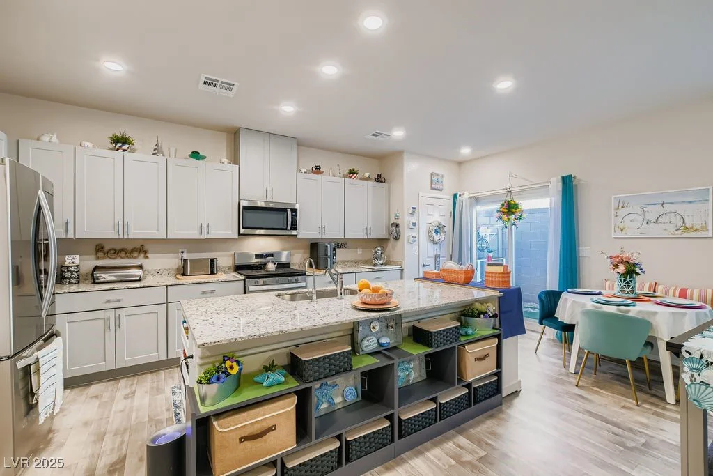 7541 Garnet Moon, North Las Vegas, NV 89084
