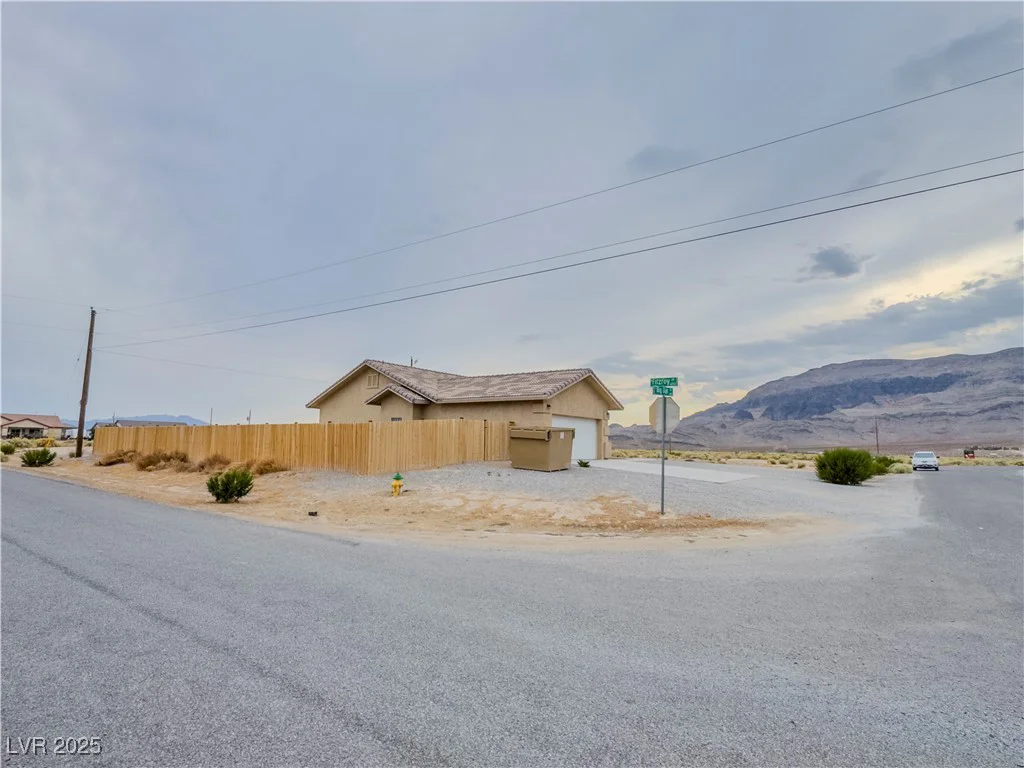 1481 Big Oak, Pahrump, NV 89060