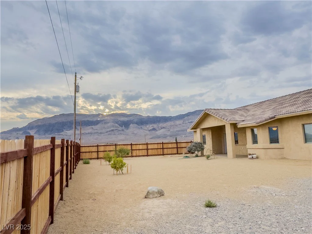 1481 Big Oak, Pahrump, NV 89060