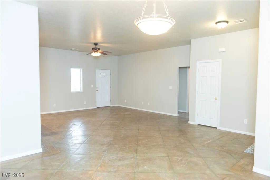 1481 Big Oak, Pahrump, NV 89060