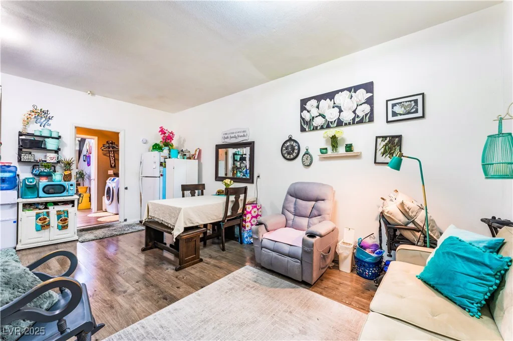 5930 Abyss, North Las Vegas, NV 89031