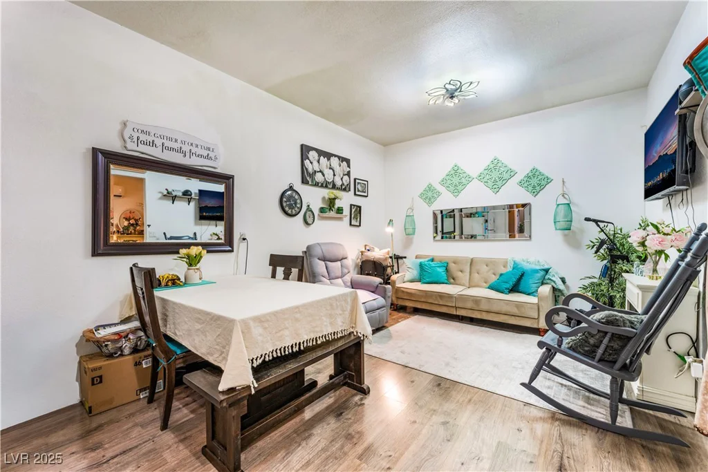 5930 Abyss, North Las Vegas, NV 89031