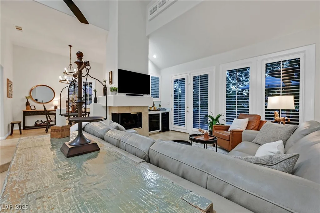 5035 Shoal Creek, Las Vegas, NV 89113
