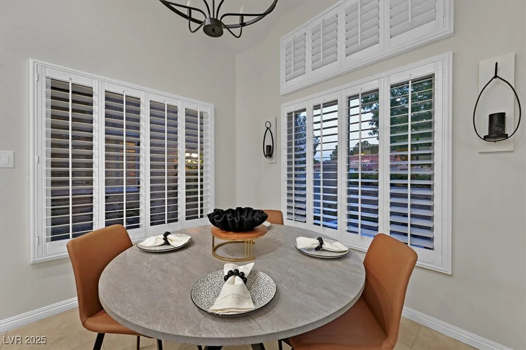 5035 Shoal Creek, Las Vegas, NV 89113