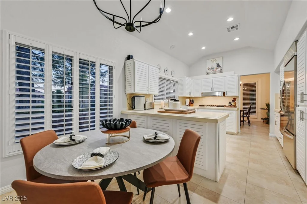 5035 Shoal Creek, Las Vegas, NV 89113