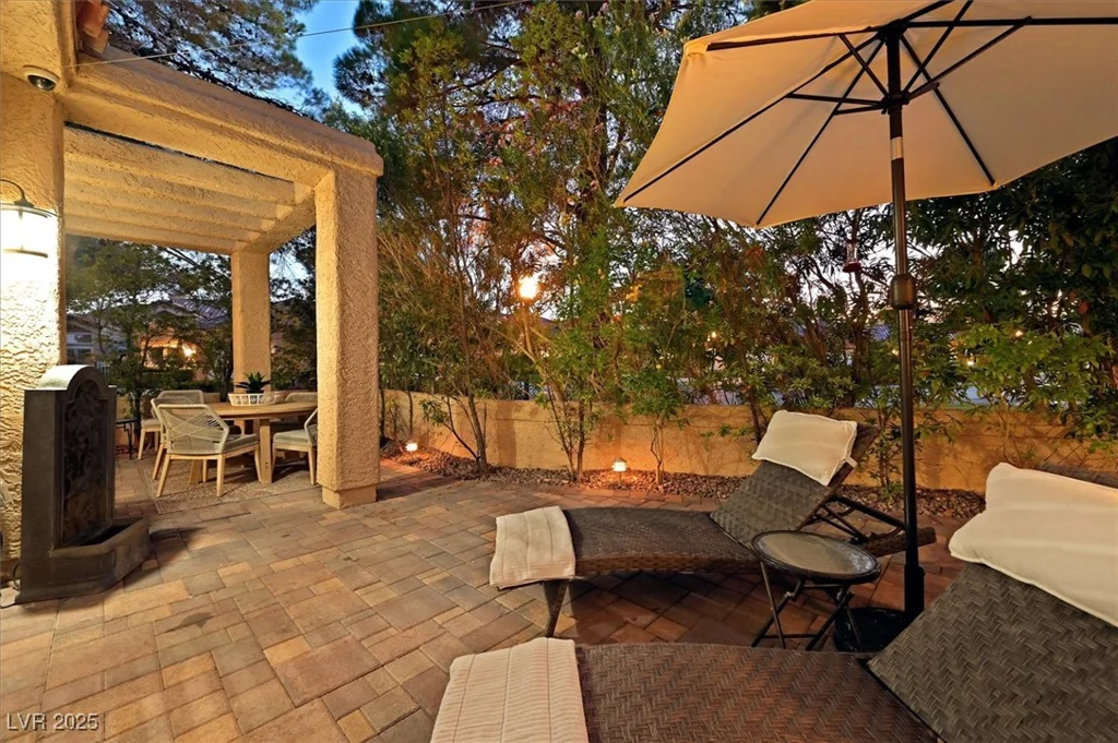5035 Shoal Creek, Las Vegas, NV 89113