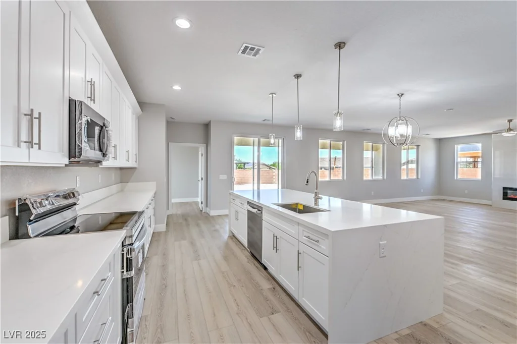 6380 Waterford, Pahrump, NV 89061