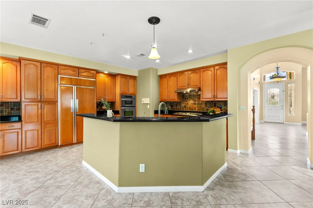 9608 Bottle Creek, Las Vegas, NV 89117