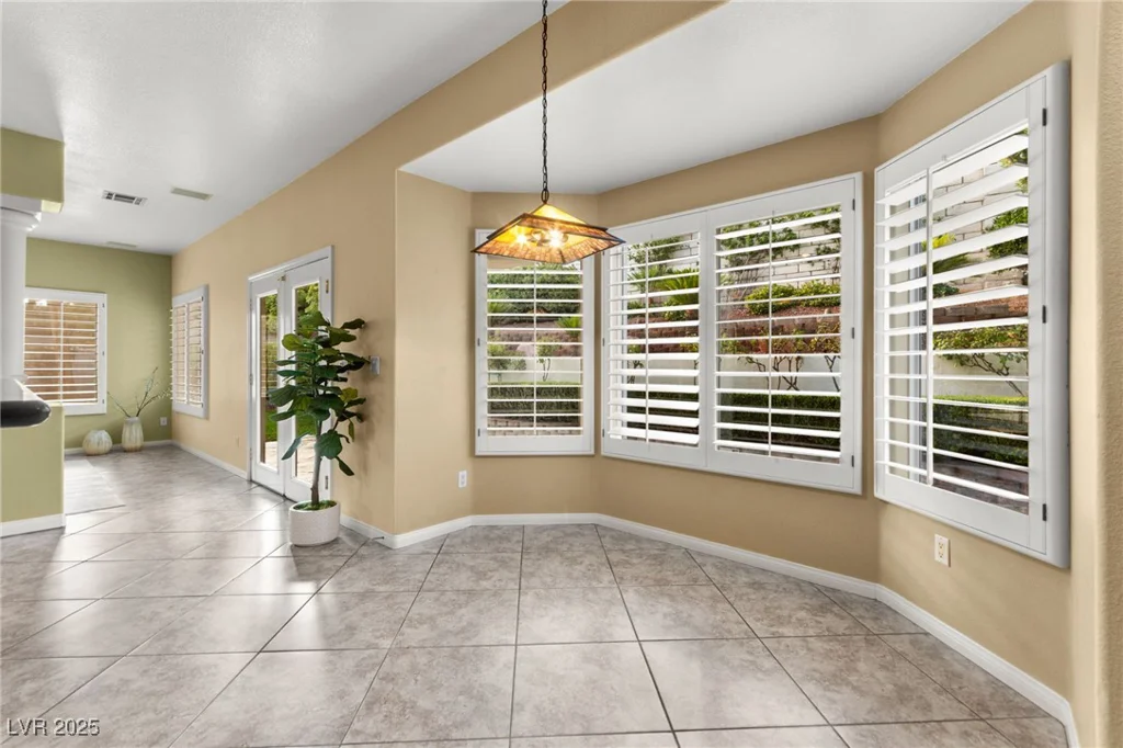 9608 Bottle Creek, Las Vegas, NV 89117