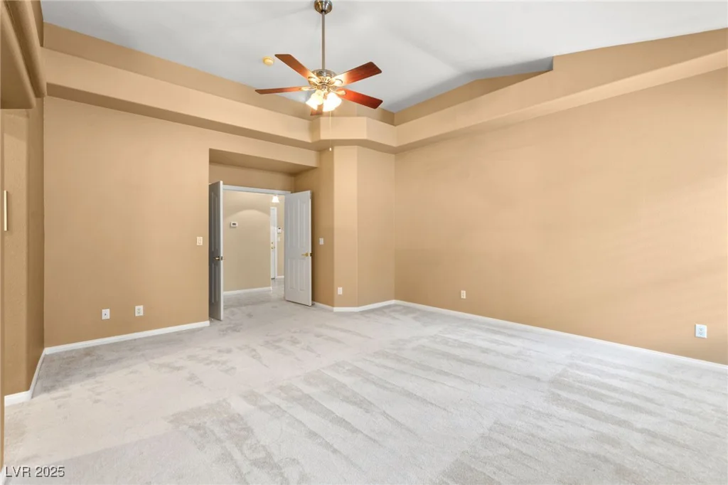 9608 Bottle Creek, Las Vegas, NV 89117