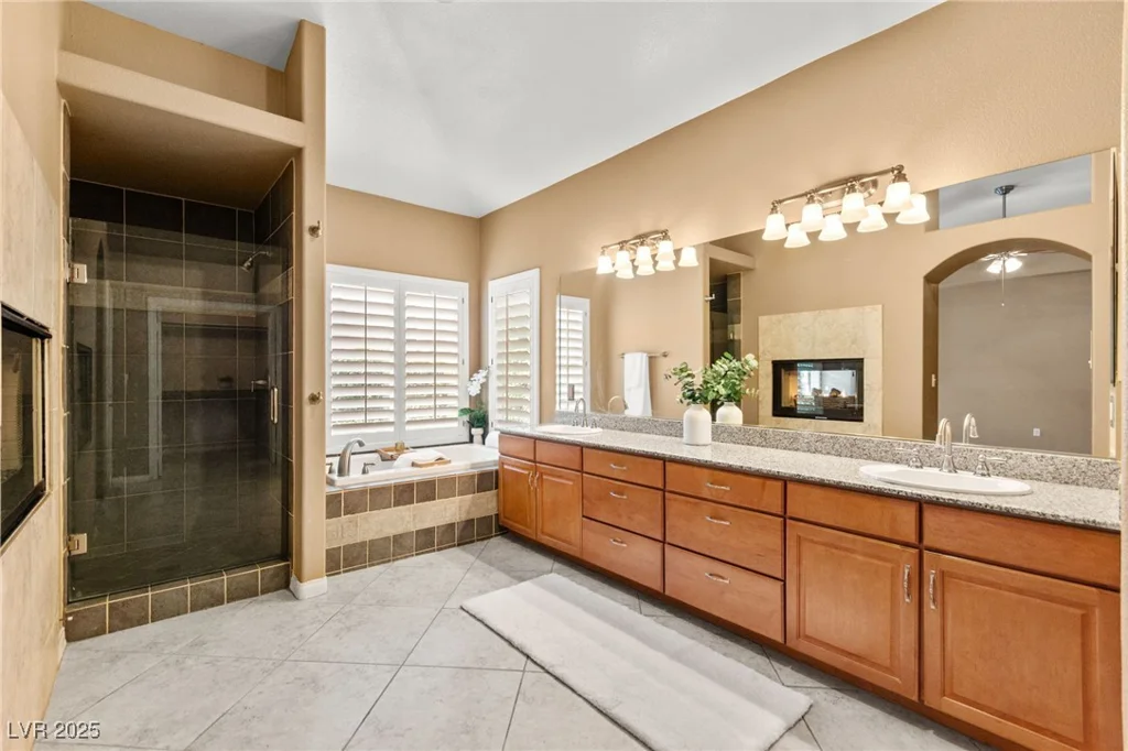 9608 Bottle Creek, Las Vegas, NV 89117
