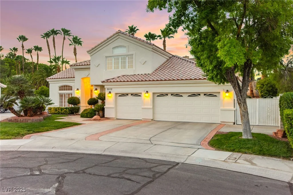9608 Bottle Creek, Las Vegas, NV 89117