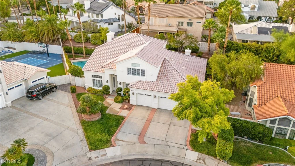 9608 Bottle Creek, Las Vegas, NV 89117