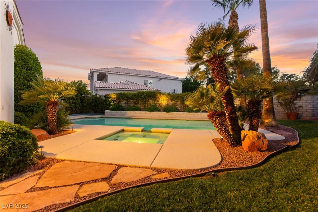 9608 Bottle Creek, Las Vegas, NV 89117