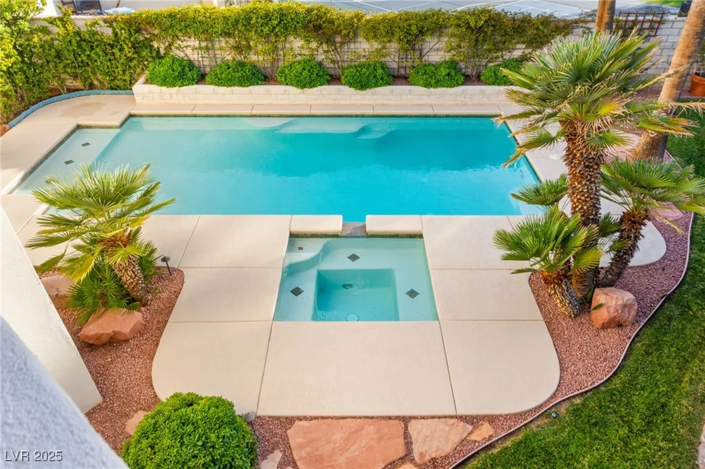 9608 Bottle Creek, Las Vegas, NV 89117