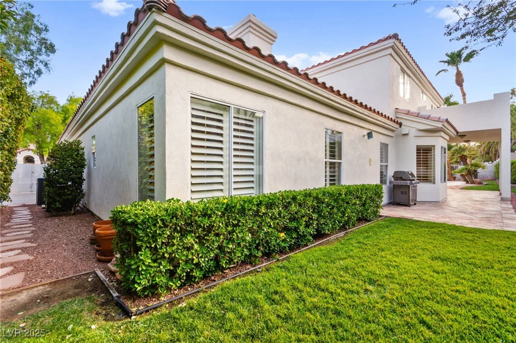 9608 Bottle Creek, Las Vegas, NV 89117