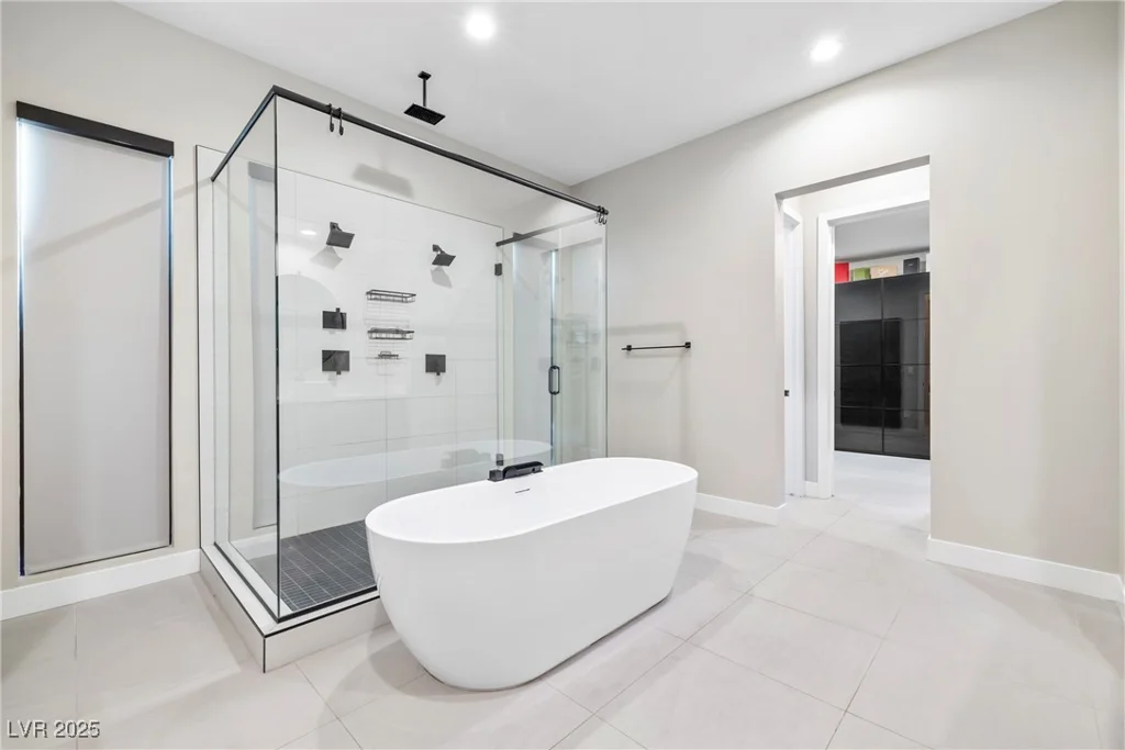 2183 Skyline Heights, Henderson, NV 89052