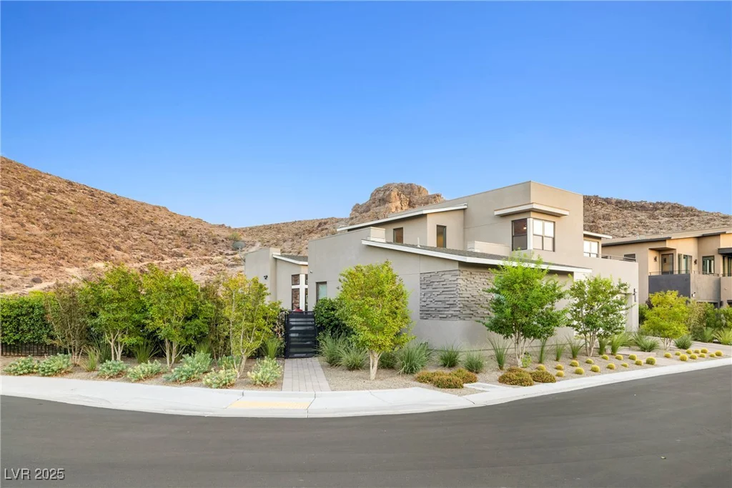 2183 Skyline Heights, Henderson, NV 89052