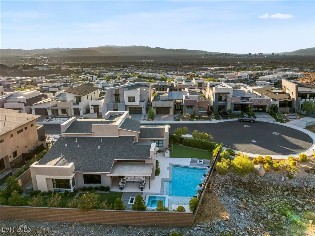 2183 Skyline Heights, Henderson, NV 89052