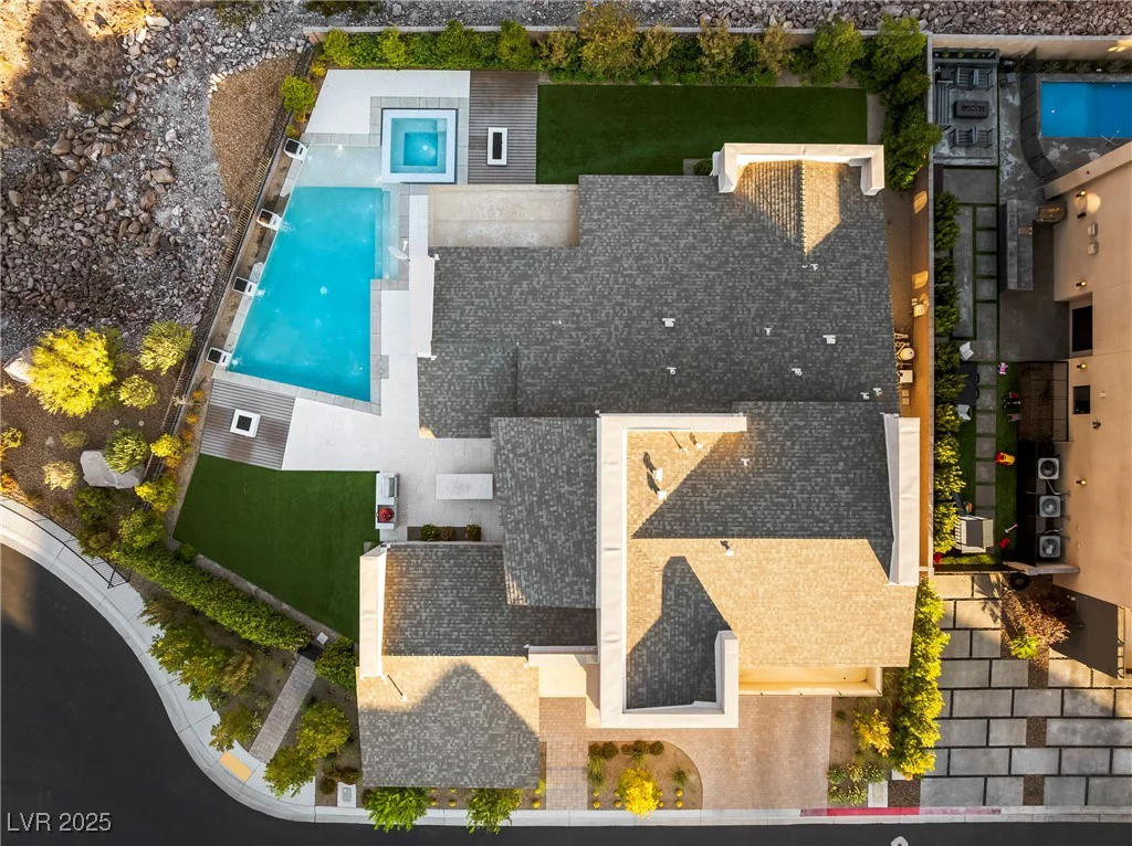 2183 Skyline Heights, Henderson, NV 89052