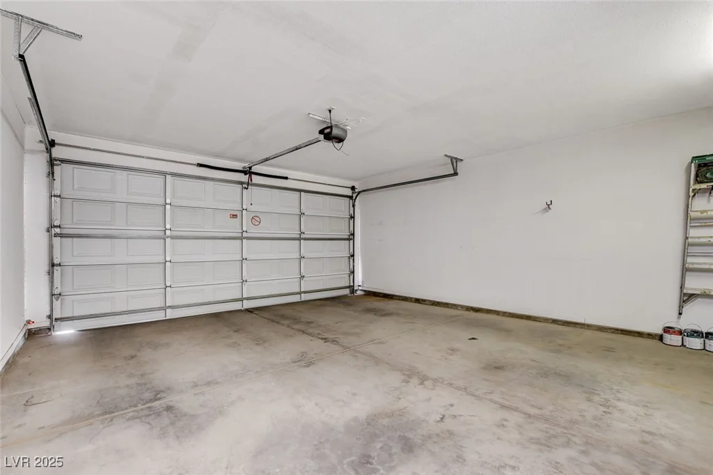 2050 Warm Springs, Henderson, NV 89014