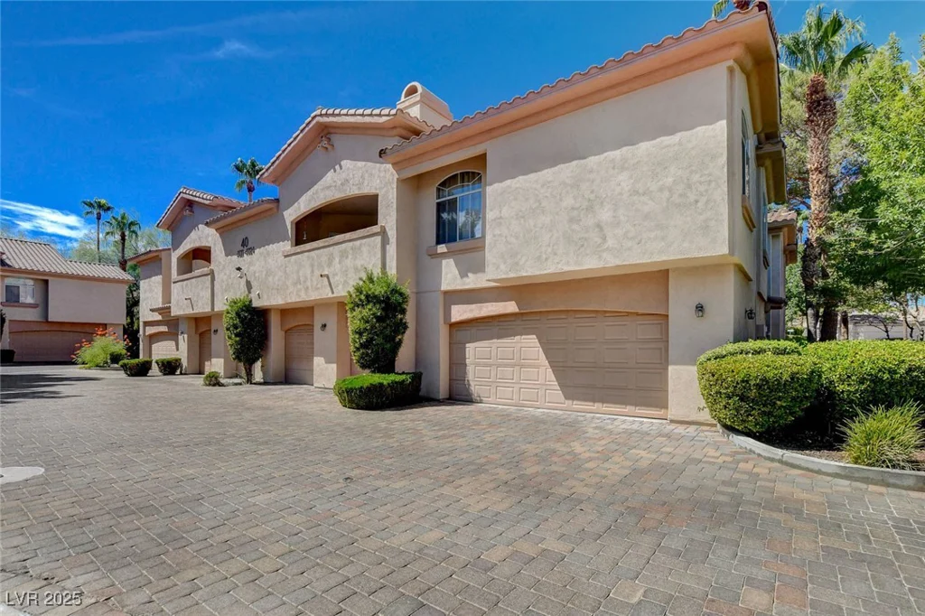 2050 Warm Springs, Henderson, NV 89014