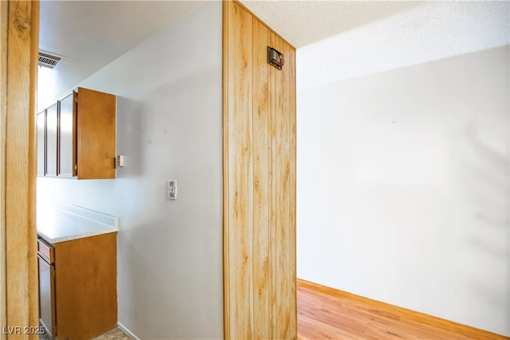 7112 Michael Collins, Las Vegas, NV 89145