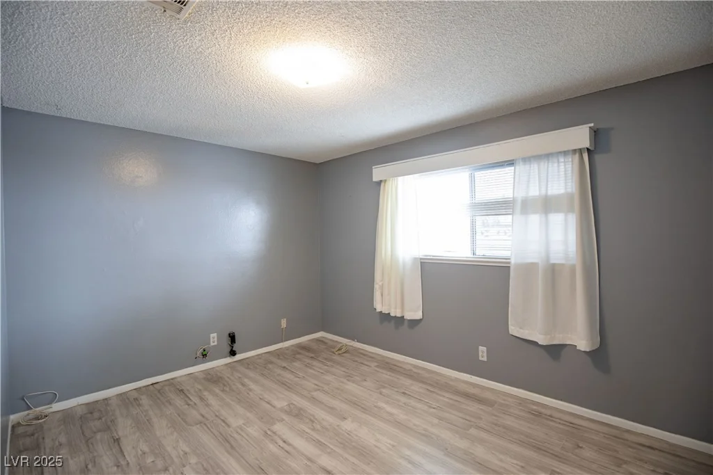 7112 Michael Collins, Las Vegas, NV 89145