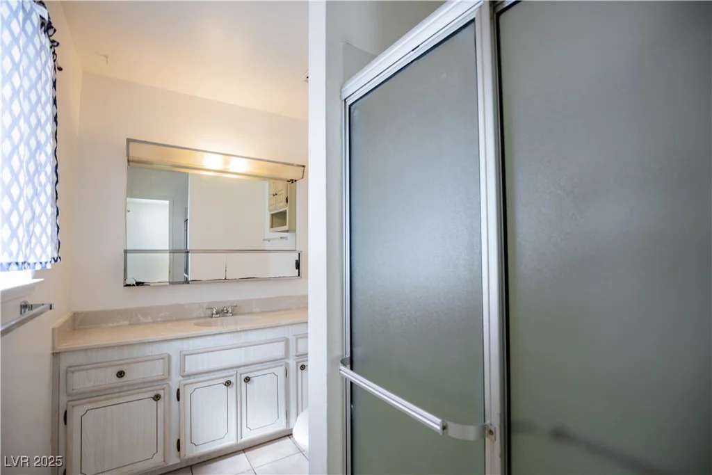 7112 Michael Collins, Las Vegas, NV 89145