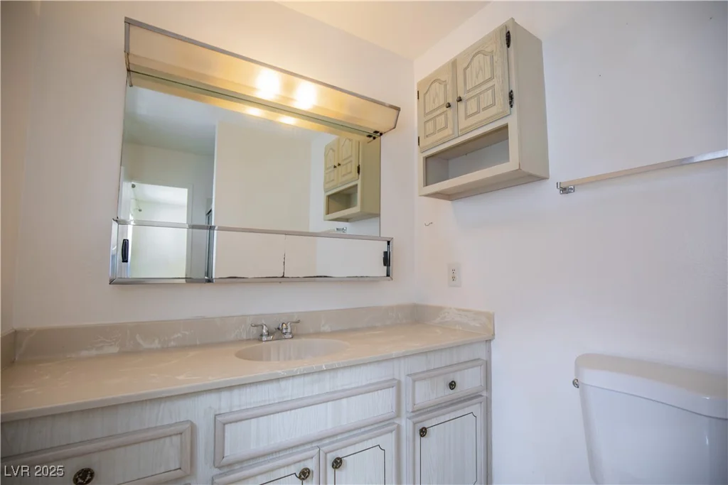 7112 Michael Collins, Las Vegas, NV 89145