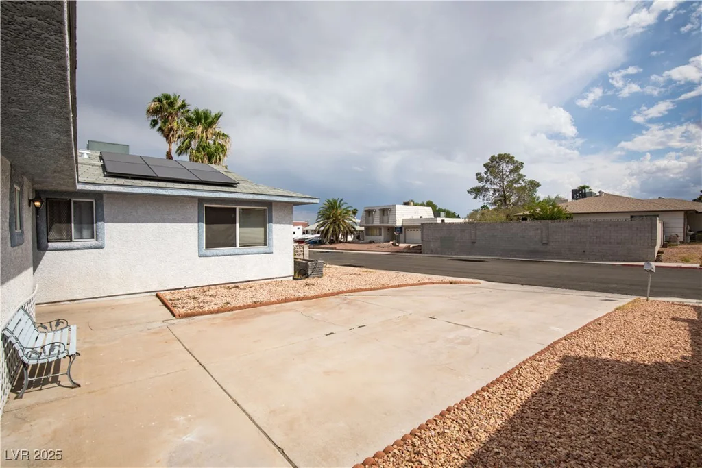 7112 Michael Collins, Las Vegas, NV 89145