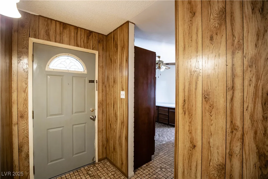 7112 Michael Collins, Las Vegas, NV 89145