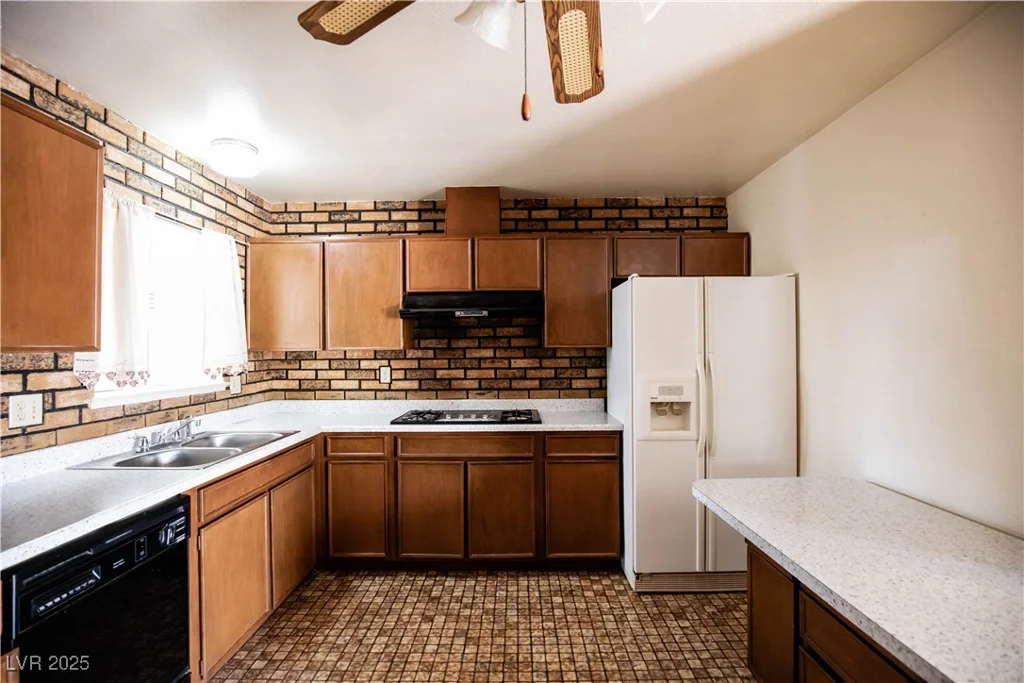 7112 Michael Collins, Las Vegas, NV 89145
