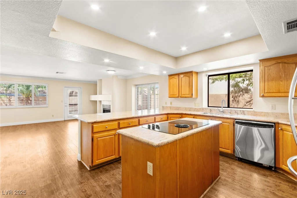2636 White Pine, Henderson, NV 89074