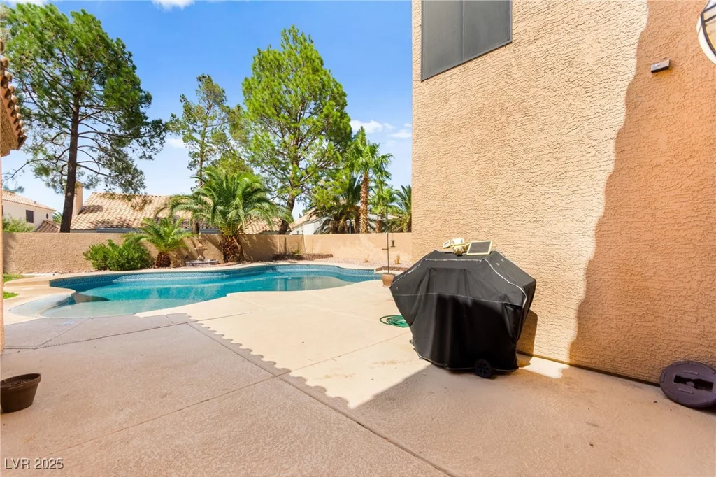 2636 White Pine, Henderson, NV 89074