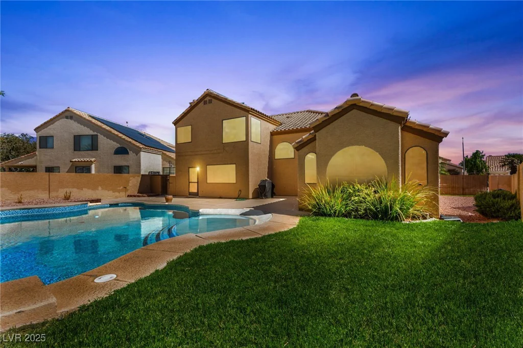 2636 White Pine, Henderson, NV 89074