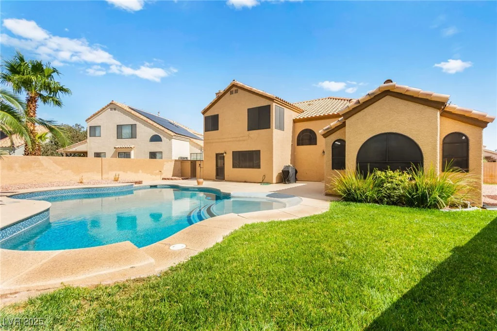 2636 White Pine, Henderson, NV 89074