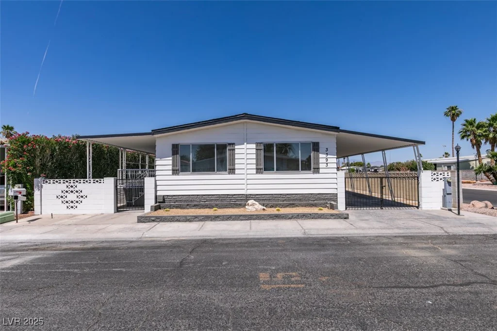 3393 Katmai, Las Vegas, NV 89122