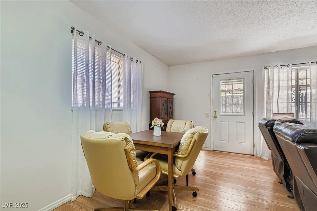 4117 El Cederal, Las Vegas, NV 89102