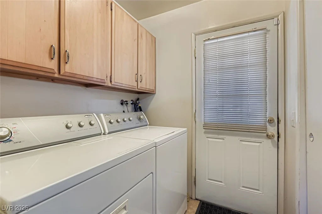 4117 El Cederal, Las Vegas, NV 89102
