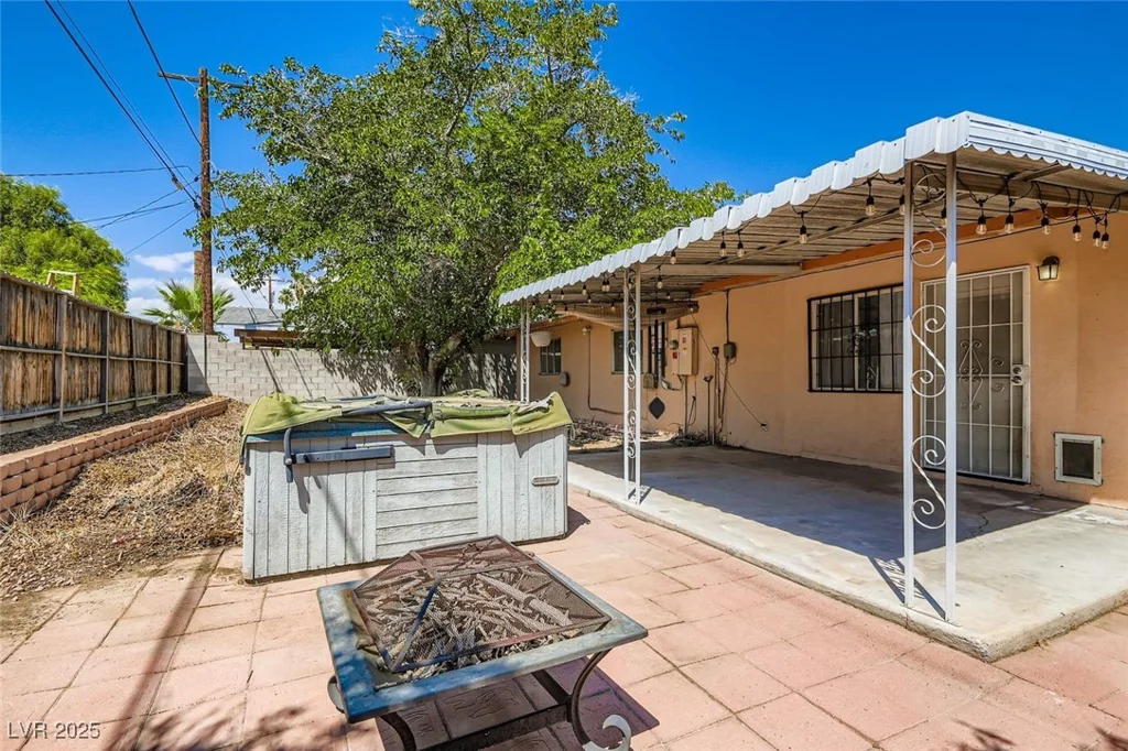 4117 El Cederal, Las Vegas, NV 89102