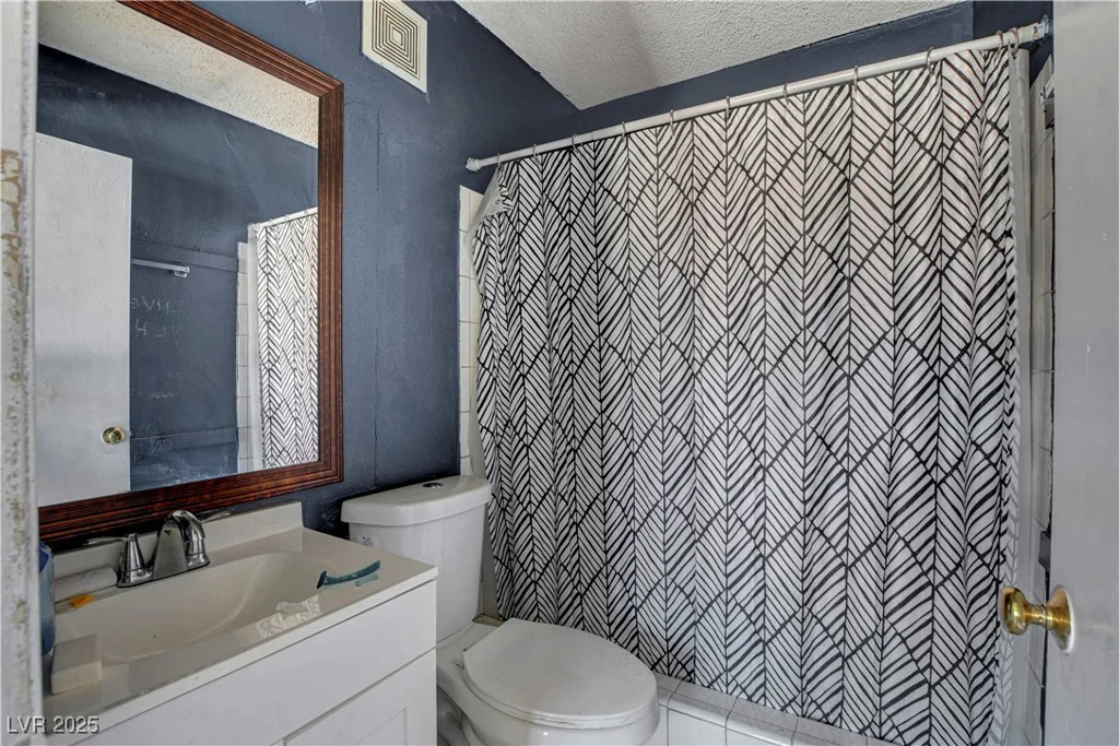 4805 Cincinnati, Las Vegas, NV 89104