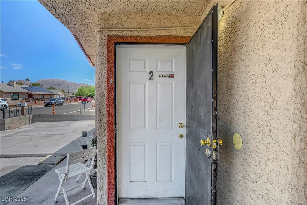 4805 Cincinnati, Las Vegas, NV 89104