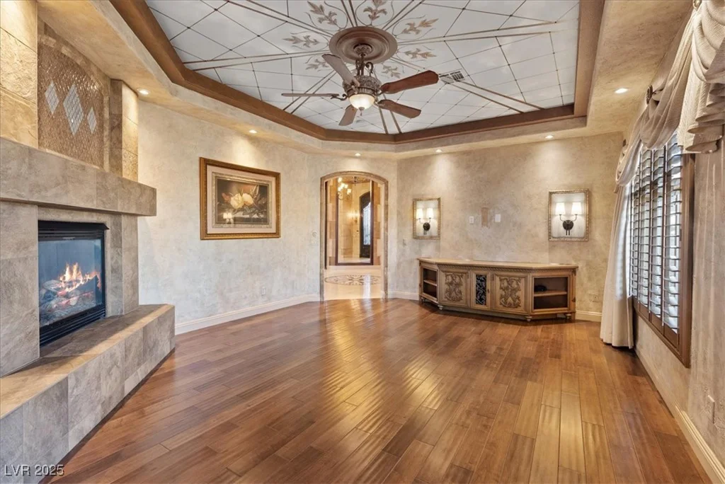 5975 Campbell, Las Vegas, NV 89149