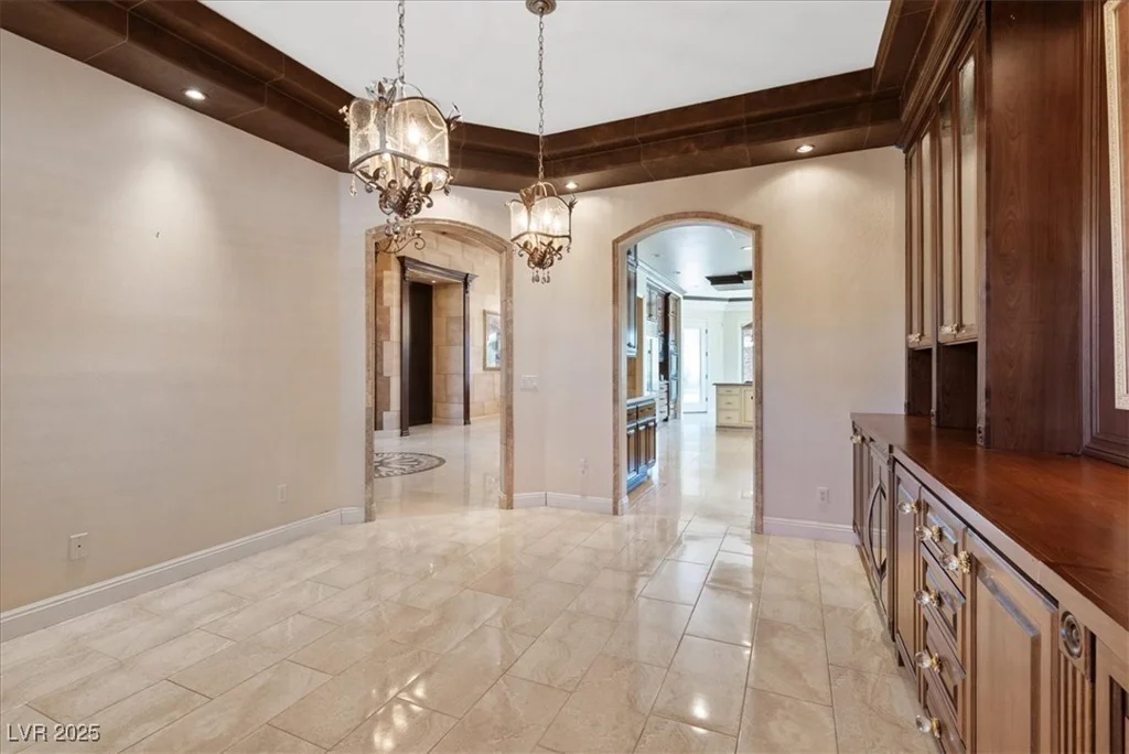 5975 Campbell, Las Vegas, NV 89149